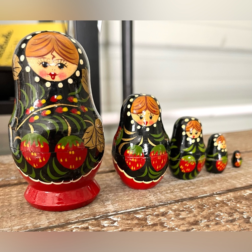 Hand-Painted Strawberries Black and Red Russian Nesting Dolls (Matryoshka)